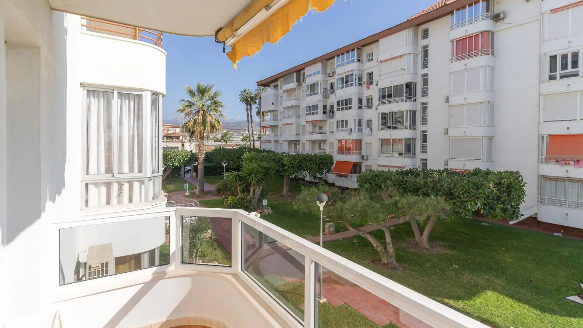 Beach And Pool Laguna Beach A113 Torrox Apartment